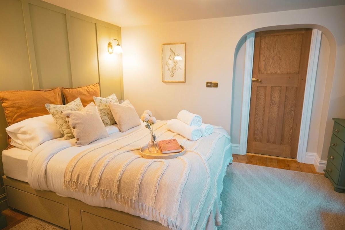 The Prestbury Annexe Apartment Cheltenham Ngoại thất bức ảnh
