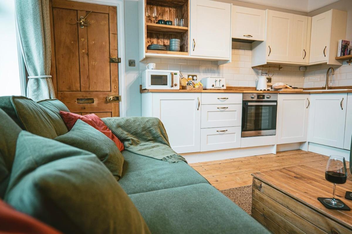 The Prestbury Annexe Apartment Cheltenham Ngoại thất bức ảnh